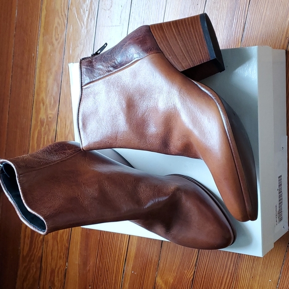Vero cuoio cayenne cognac booties 39 - Picture 1 of 6